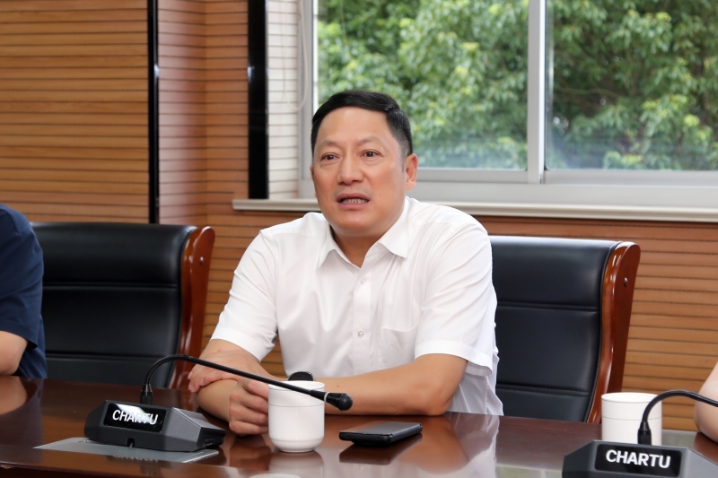沈本领院长.jpg