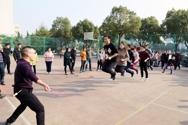 凝心聚力，趣味无限