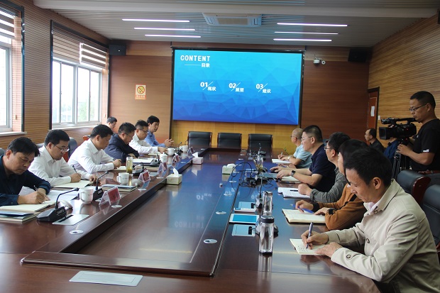 全区职业教育工作调研会议在我校举行