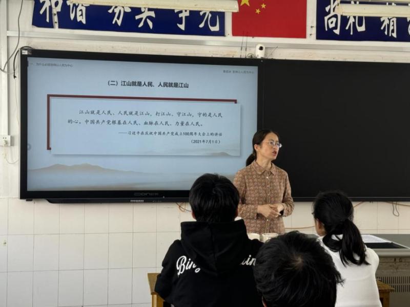 七十四载迎盛世 职教育人谱新篇