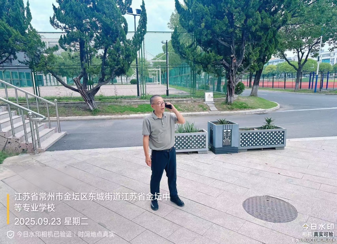 以练筑防，守护舌尖安全          ——我校成功开展食品中毒应急演练